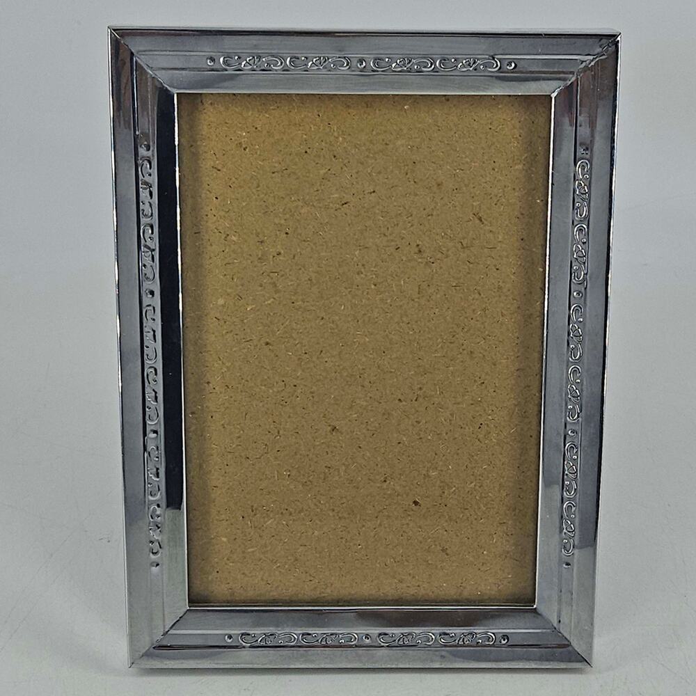 Vintage ART DECO Chromium Plate scrollwork detail Photo Picture Frame